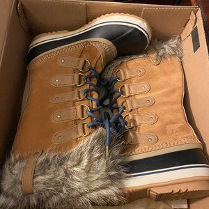 Sorel Women's Joan of Arctic Boot